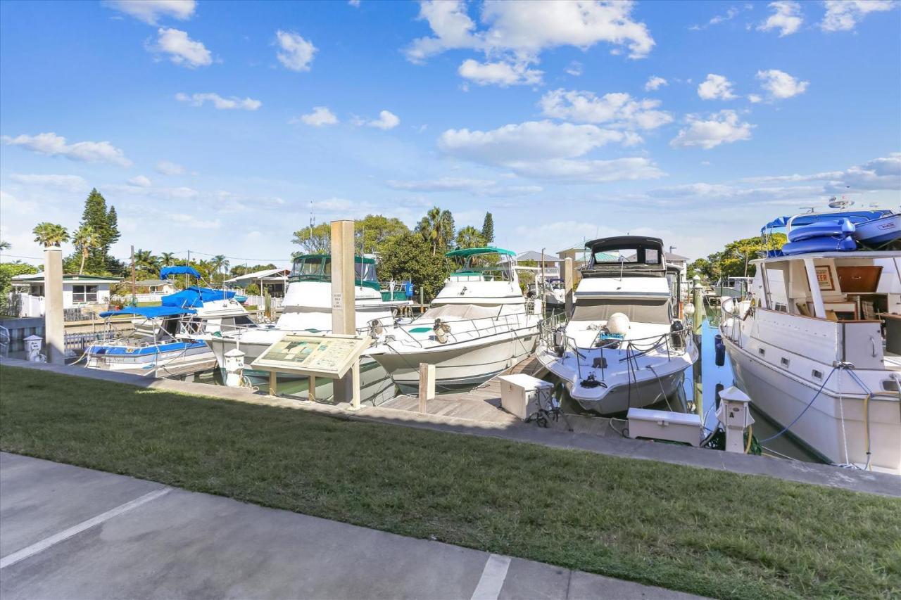 Madeira Bay Resort I 1502 St. Pete Beach Exterior photo